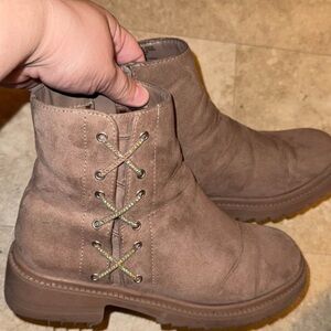 Madden Girl Kids Boots